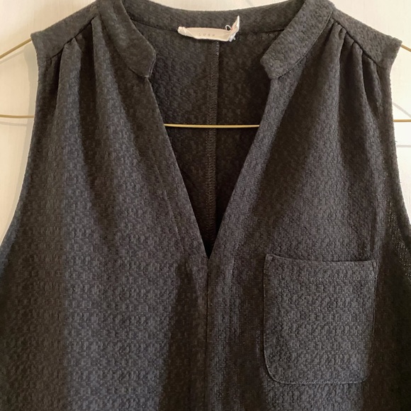 Lush - Picture 3 of 5